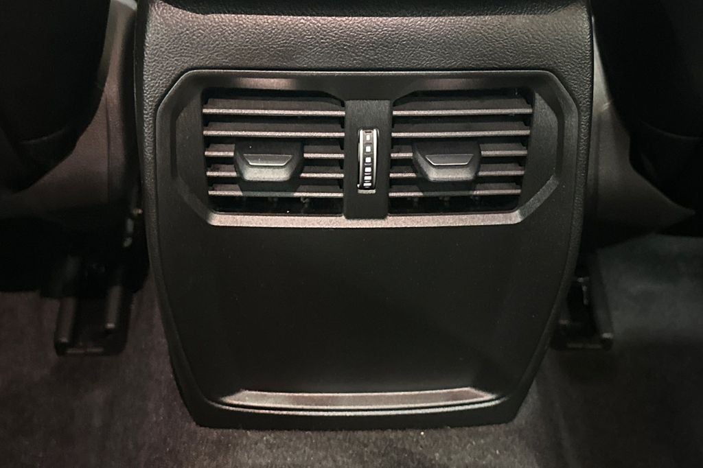 2026 BMW 2 Series 230i