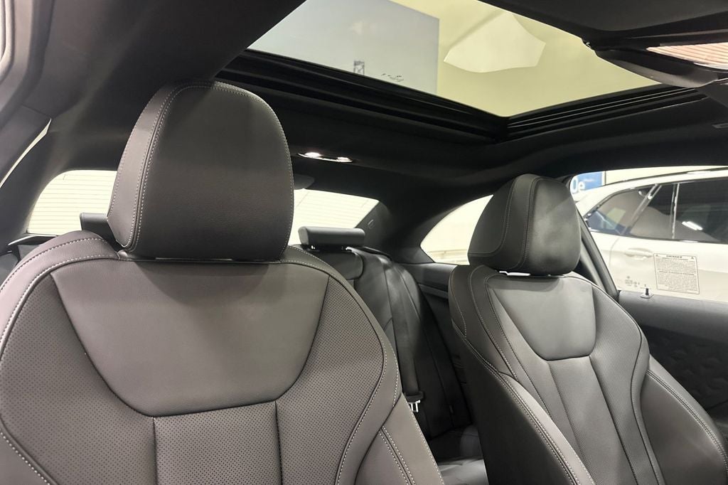 2025 BMW 2 Series 230i