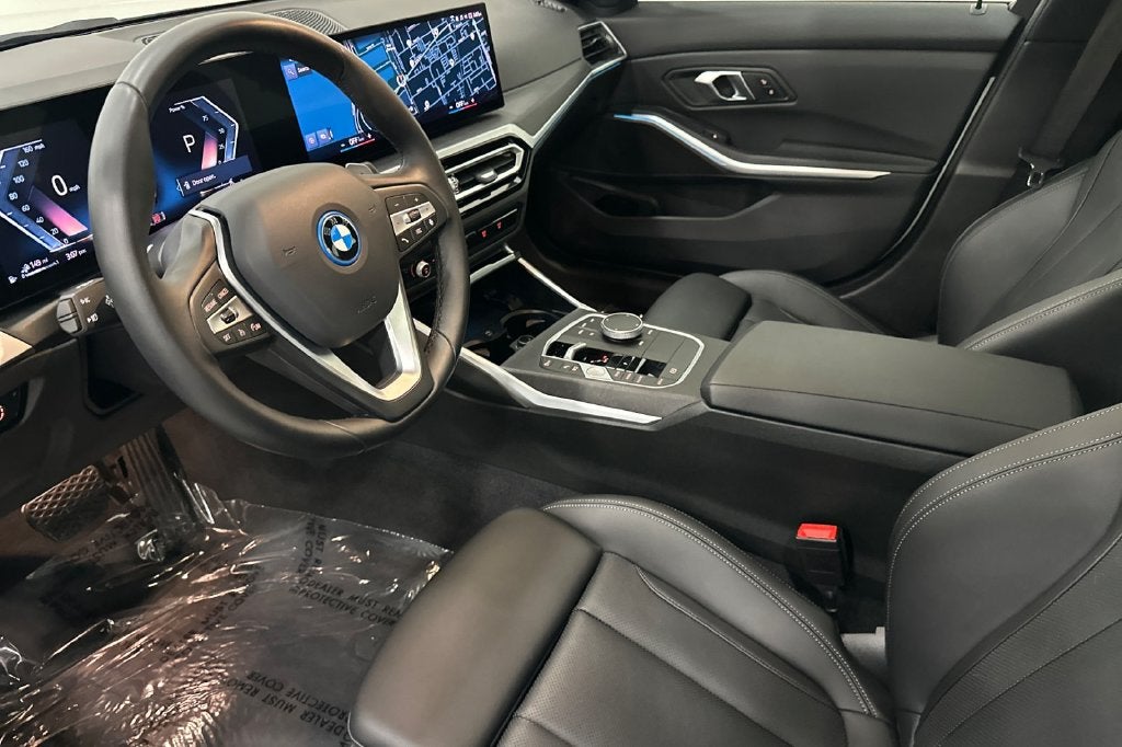 2024 BMW 3 Series 330e iPerformance