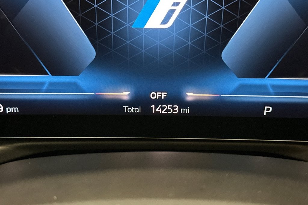 2024 BMW 3 Series 330e iPerformance