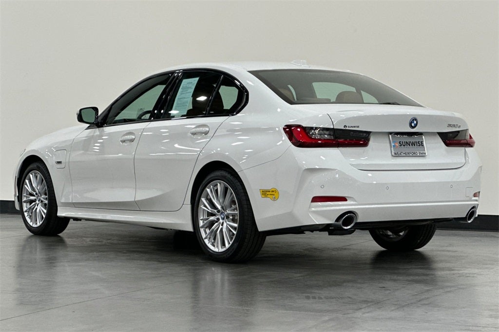 2023 BMW 3 Series 330e iPerformance