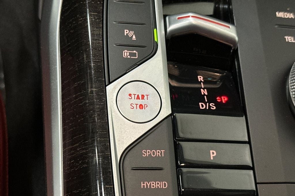 2023 BMW 3 Series 330e iPerformance