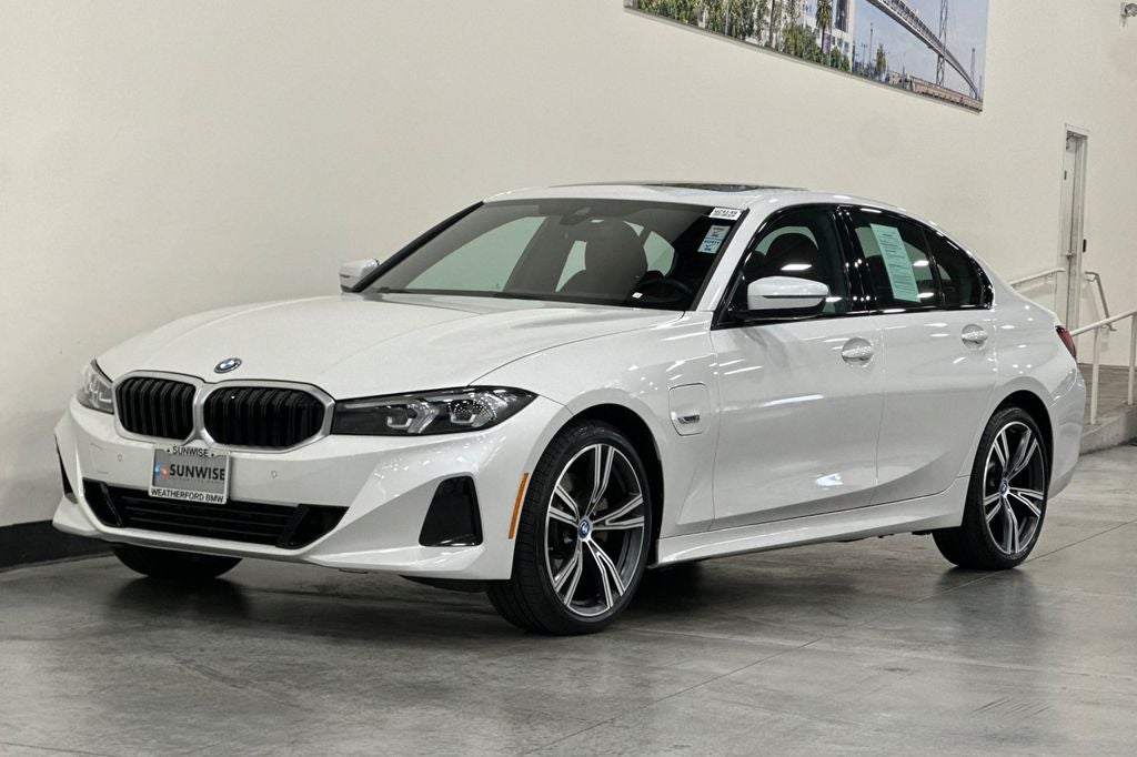 2023 BMW 3 Series 330e iPerformance