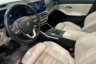 2023 BMW 3 Series 330e iPerformance