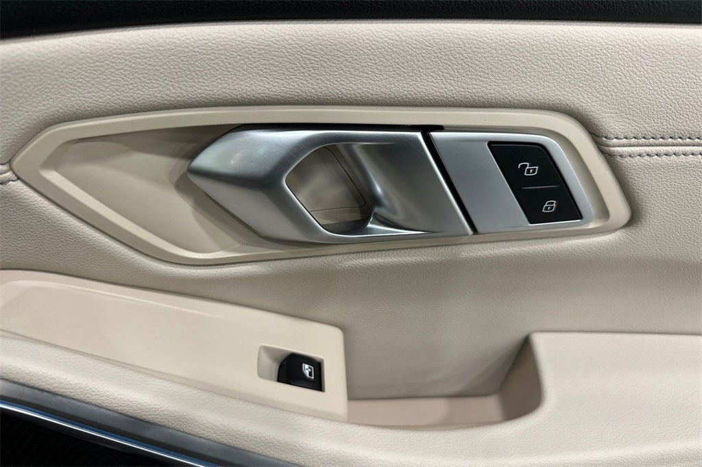 2023 BMW 3 Series 330e iPerformance