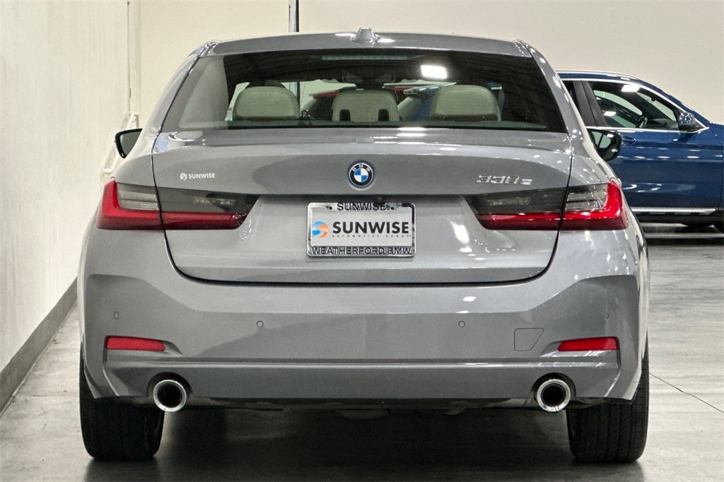 2023 BMW 3 Series 330e iPerformance