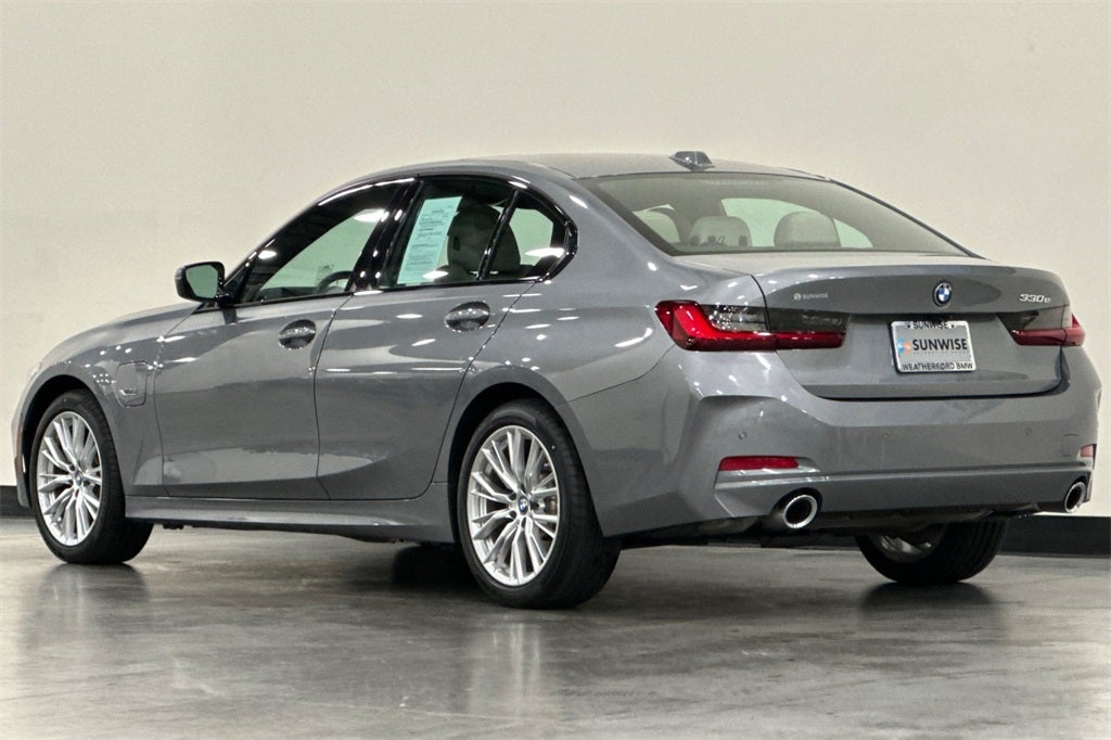 2023 BMW 3 Series 330e iPerformance