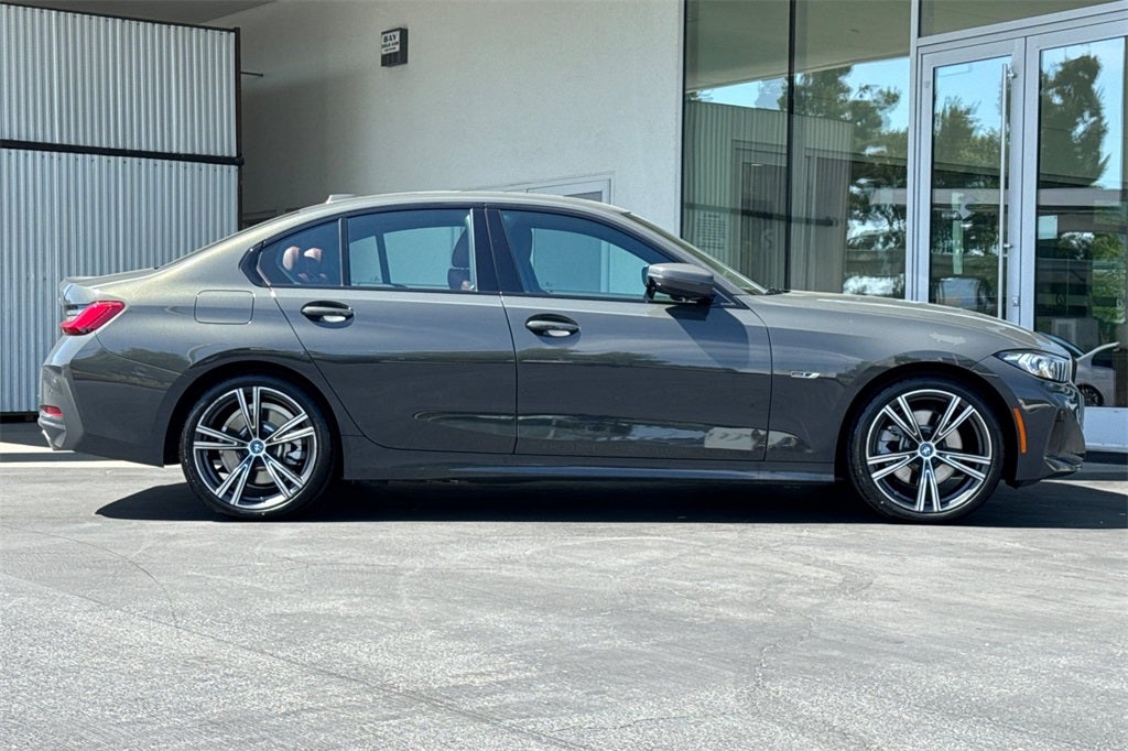 2023 BMW 3 Series 330e iPerformance