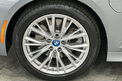 2024 BMW 3 Series 330e iPerformance