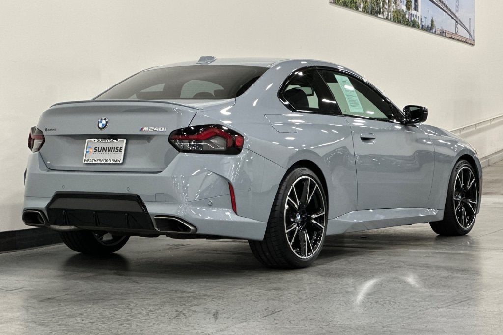 2025 BMW 2 Series M240i