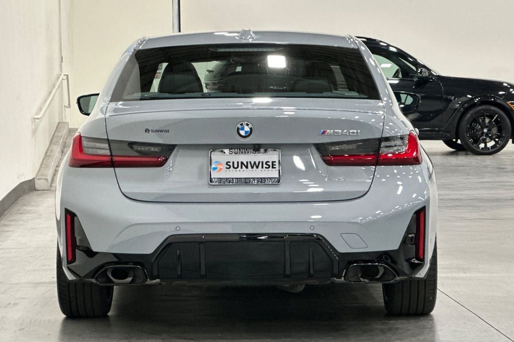 2025 BMW 3 Series M340i