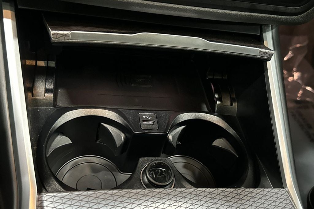 2025 BMW 3 Series M340i