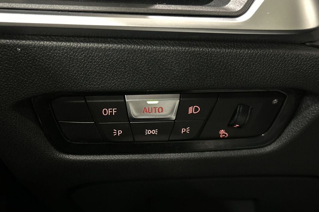 2021 BMW 3 Series 330e iPerformance