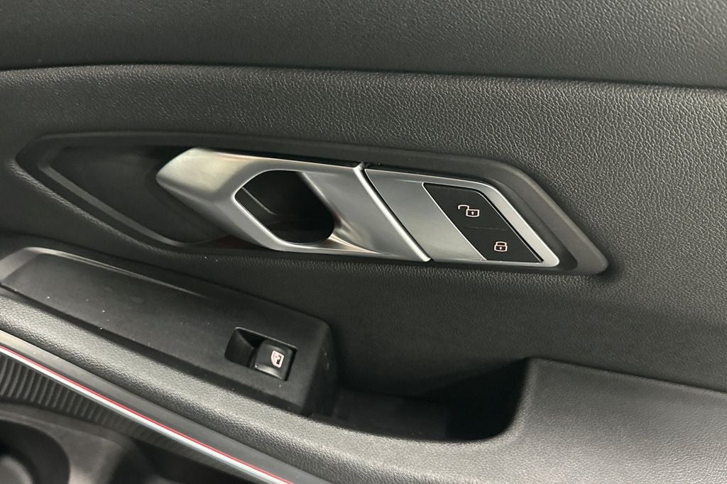 2020 BMW 3 Series 330i