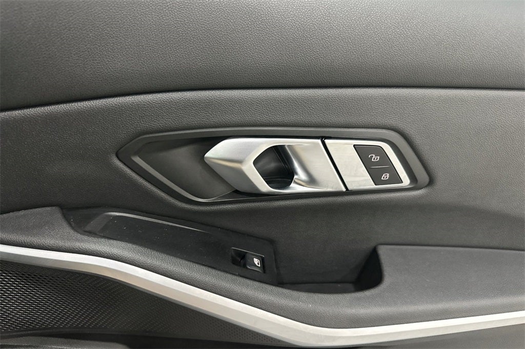 2020 BMW 3 Series 330i