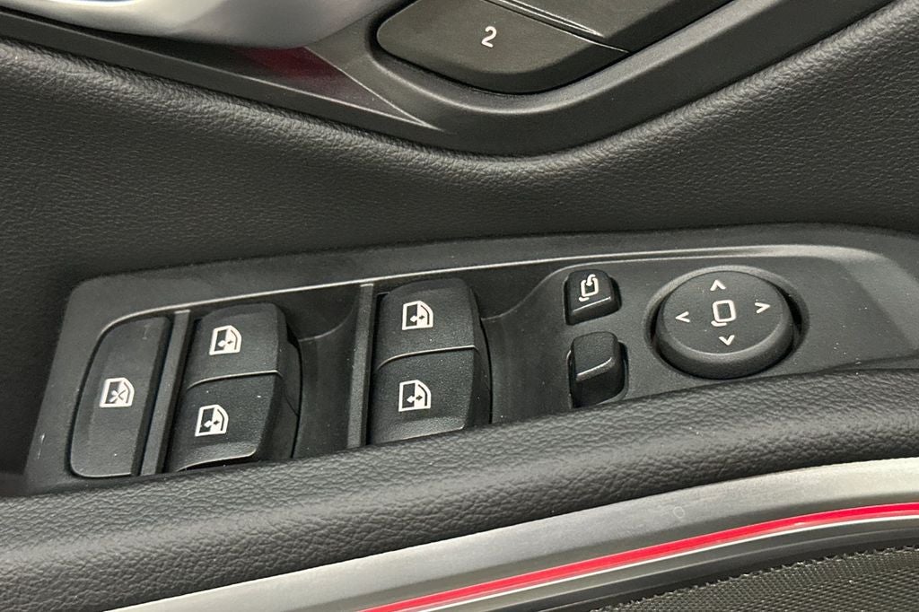 2025 BMW 3 Series 330i