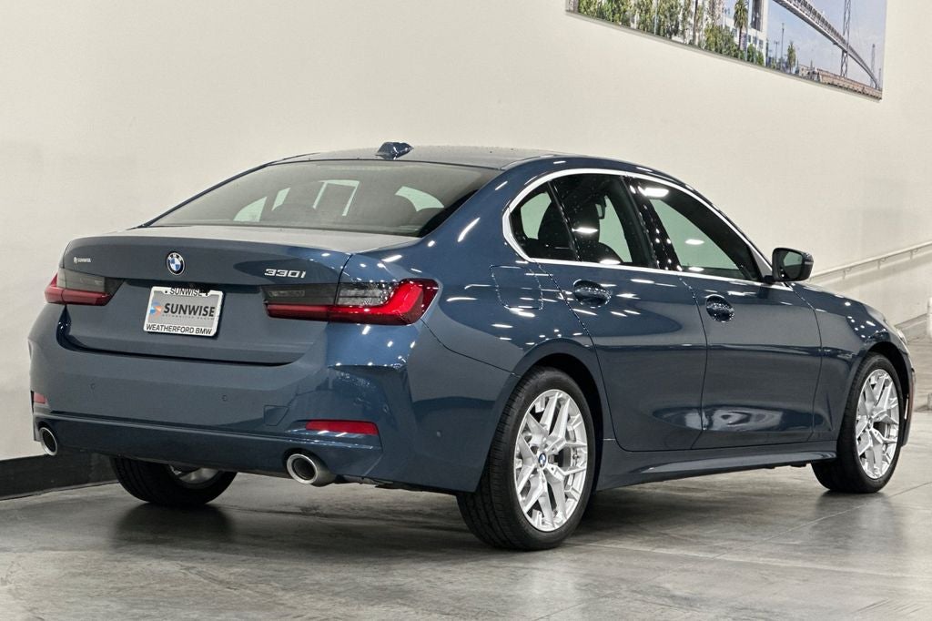 2025 BMW 3 Series 330i