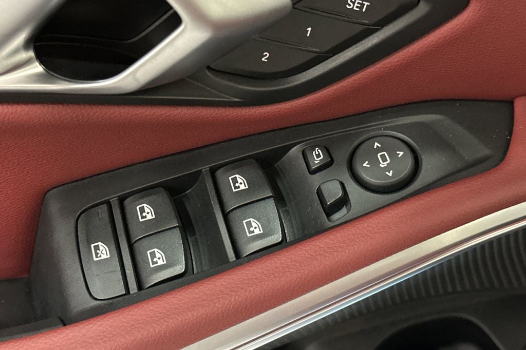 2025 BMW 3 Series 330i