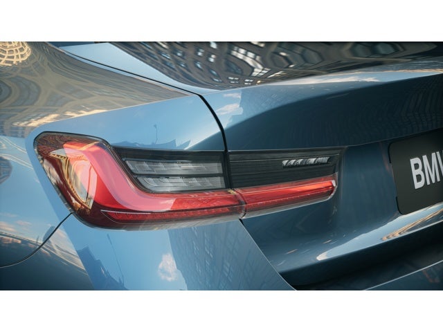 2026 BMW 3 Series 330i