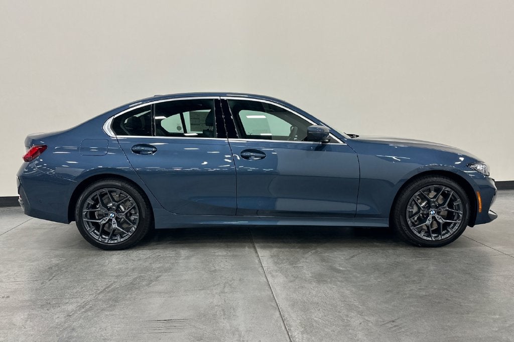 2026 BMW 3 Series 330i