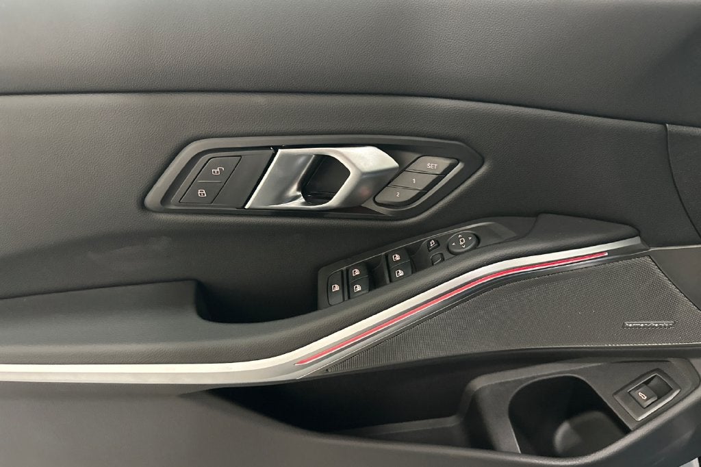 2026 BMW 3 Series 330i