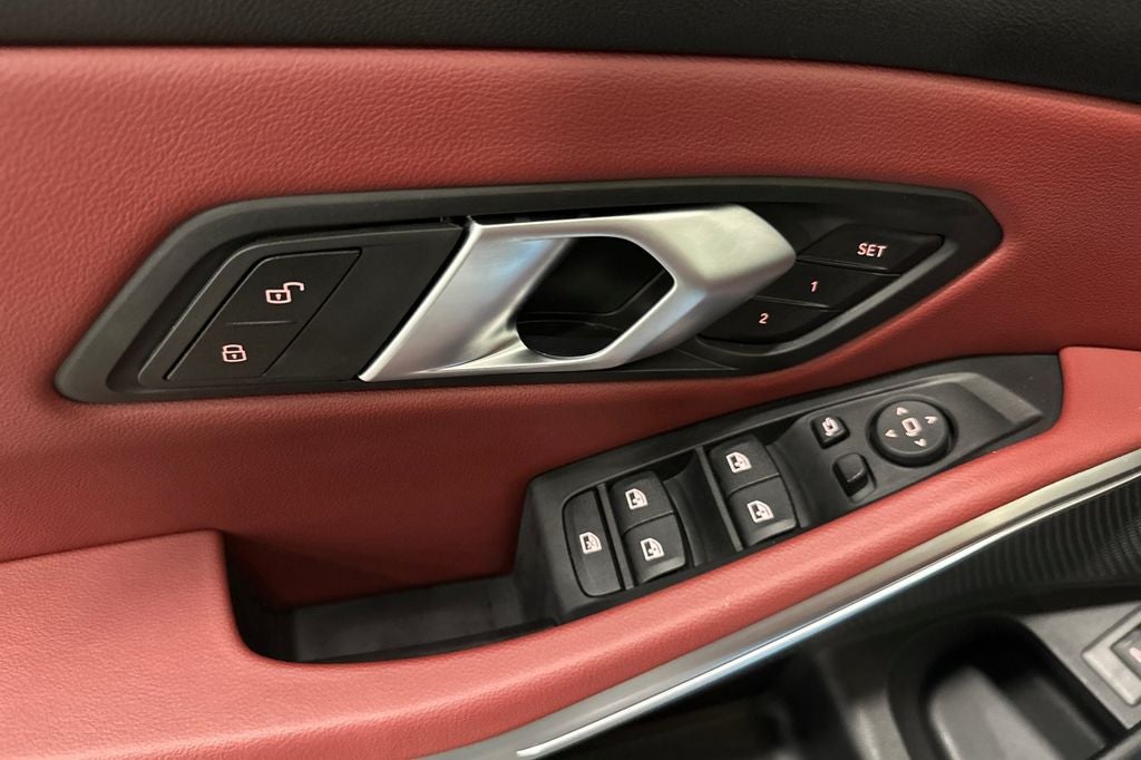 2025 BMW 3 Series 330i