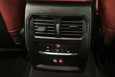2025 BMW 3 Series 330i