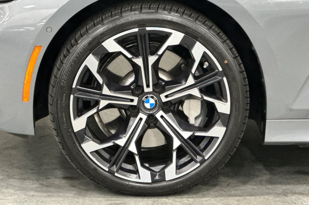 2025 BMW 3 Series 330i