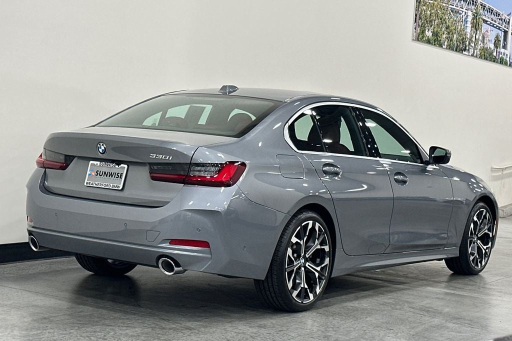 2025 BMW 3 Series 330i