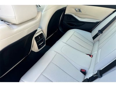 2025 BMW 3 Series 330i