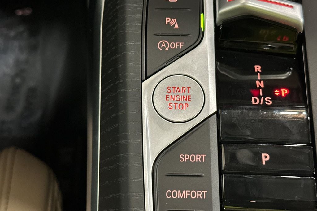 2026 BMW 3 Series 330i