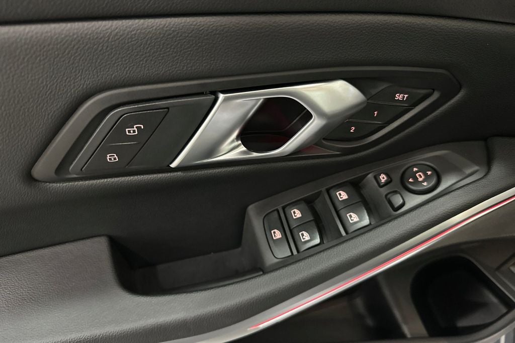 2026 BMW 3 Series 330i