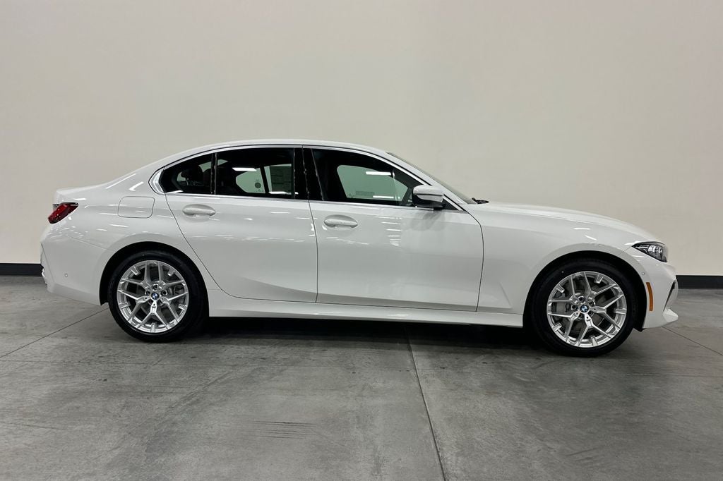 2026 BMW 3 Series 330i