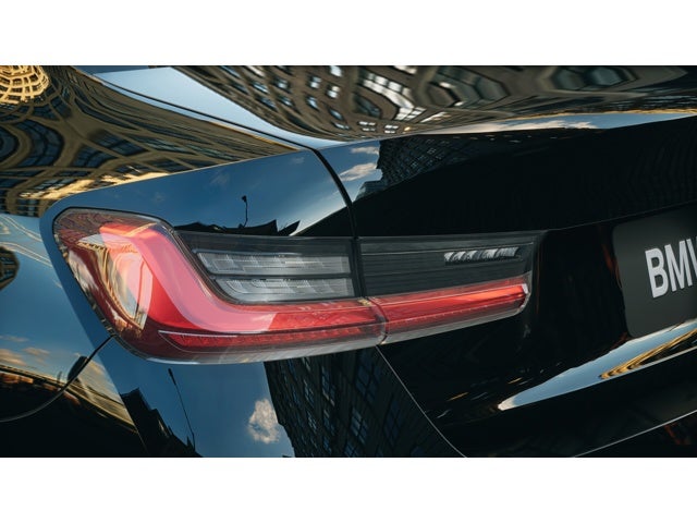 2026 BMW 3 Series 330i