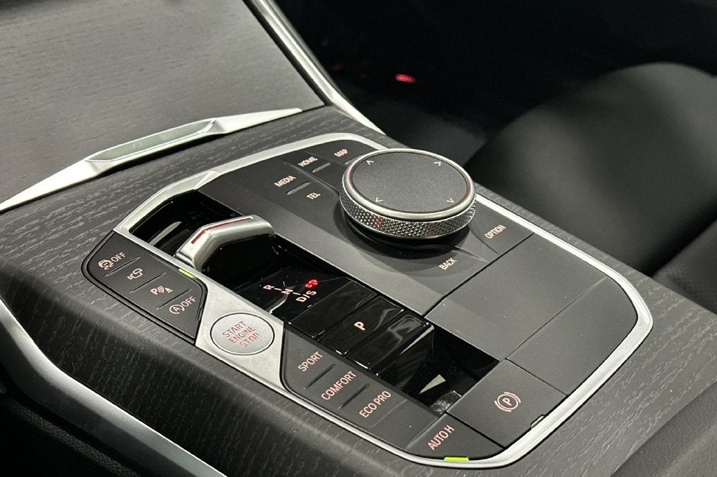 2026 BMW 3 Series 330i