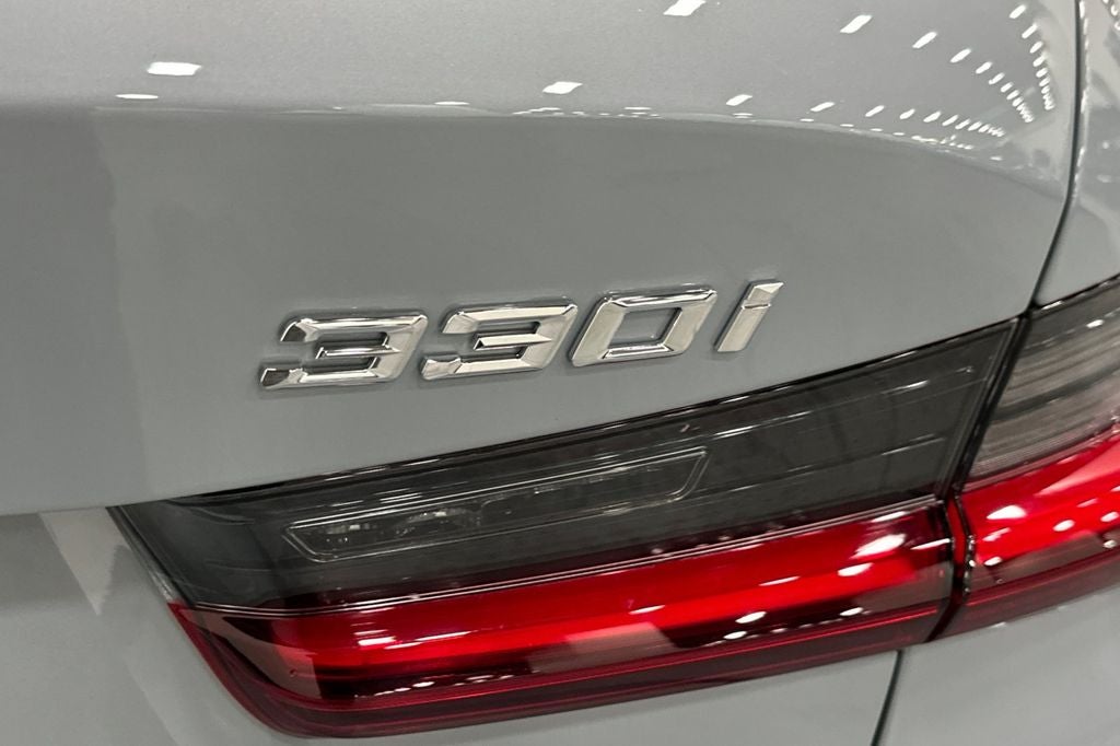 2026 BMW 3 Series 330i