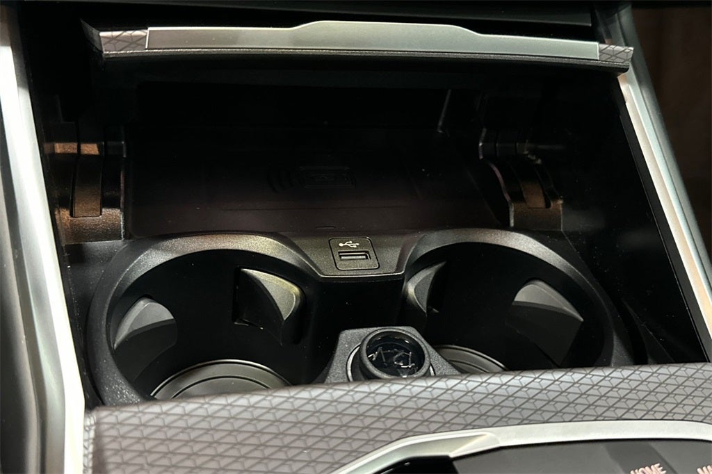 2026 BMW 3 Series 330i