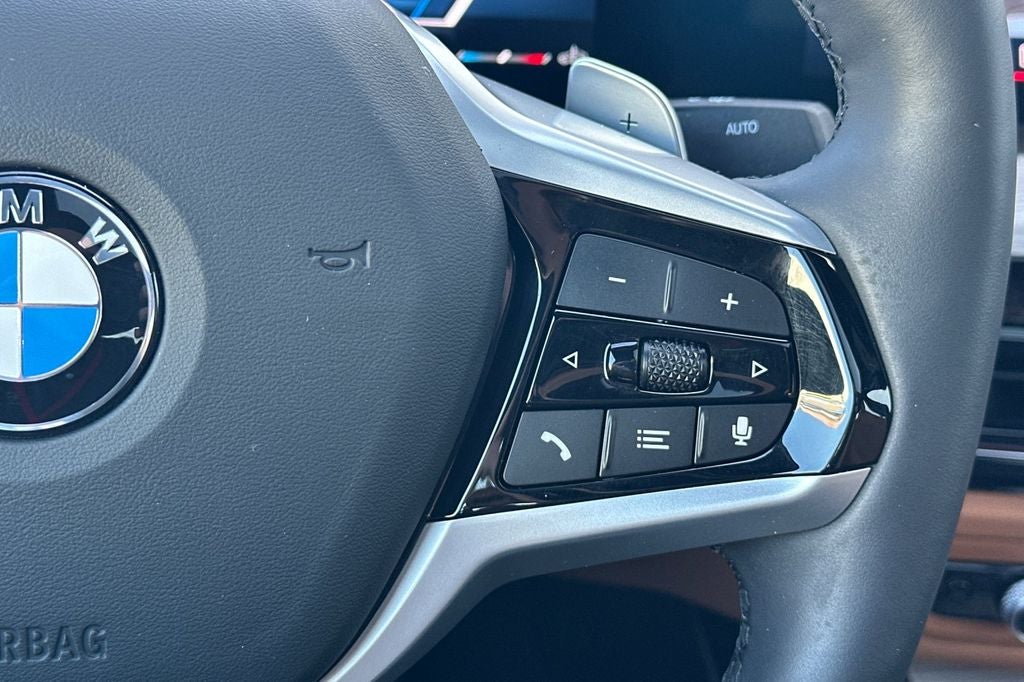 2025 BMW 3 Series 330i