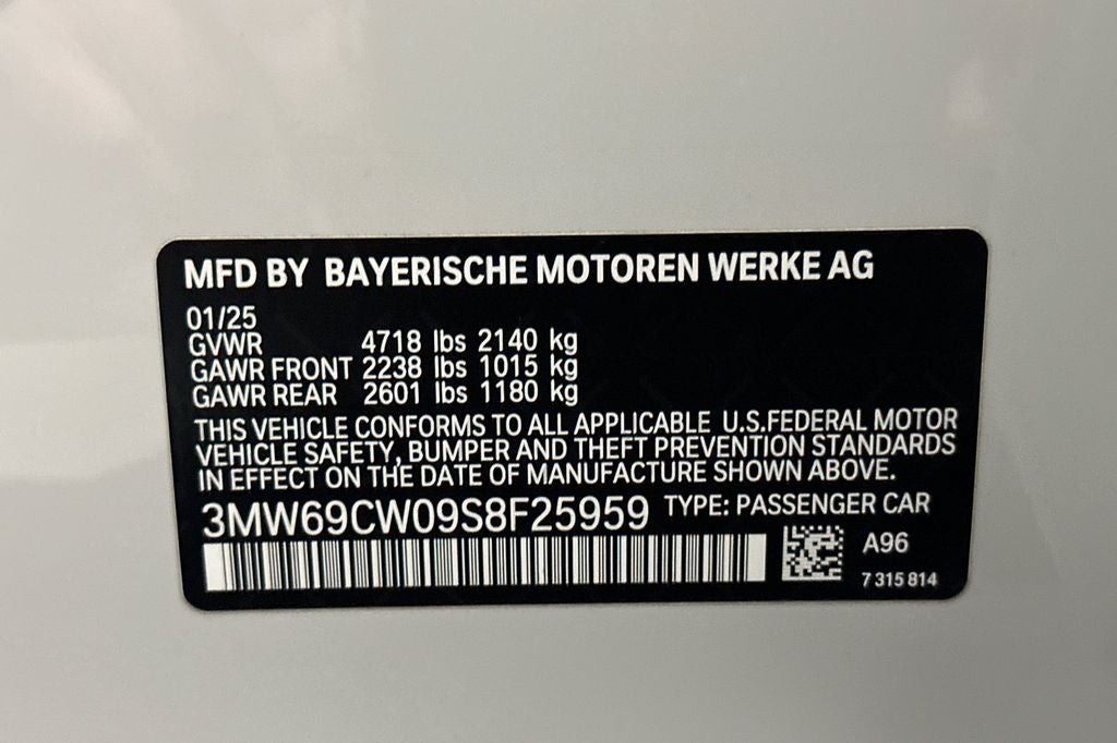 2025 BMW 3 Series 330i