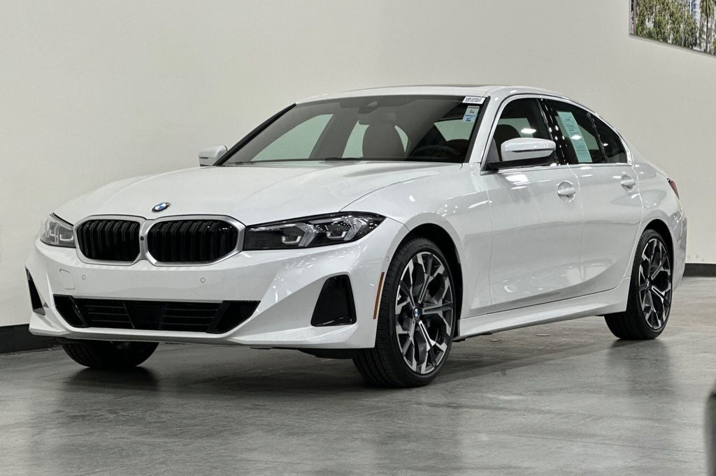 2025 BMW 3 Series 330i