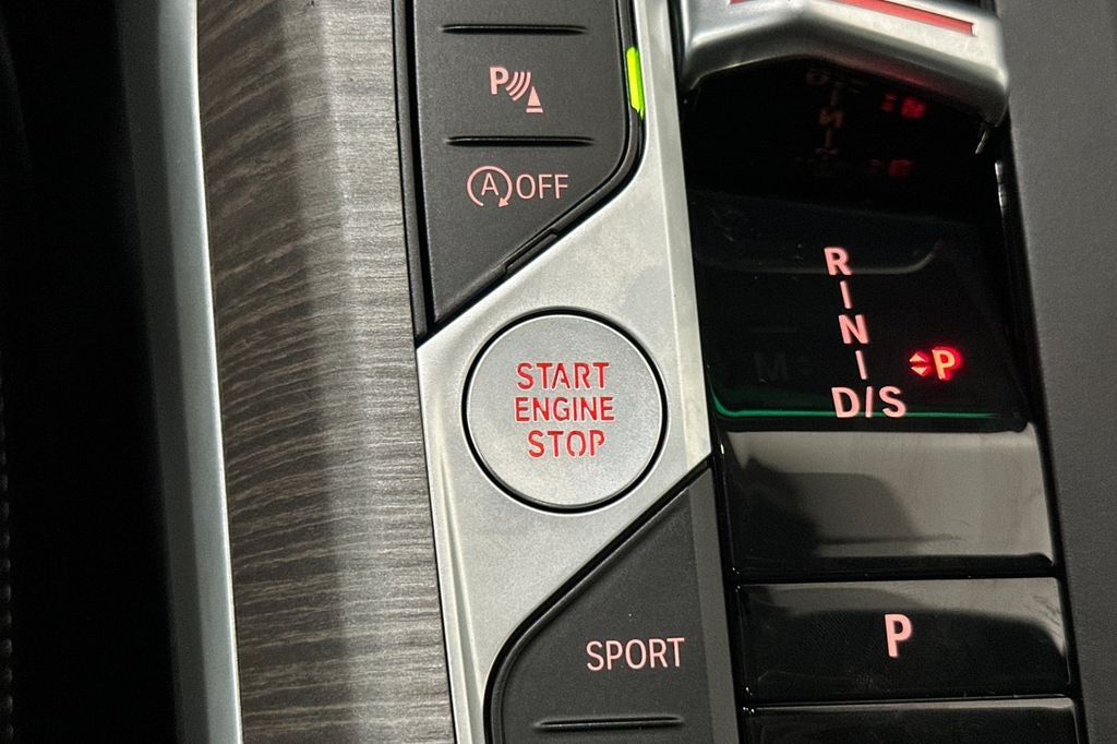 2026 BMW 3 Series 330i