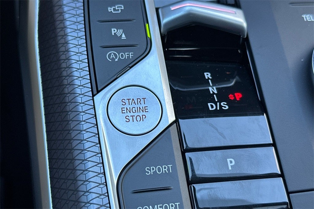 2026 BMW 3 Series 330i