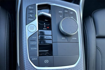 2026 BMW 3 Series 330i