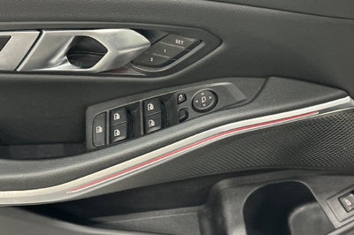 2023 BMW 3 Series 330i