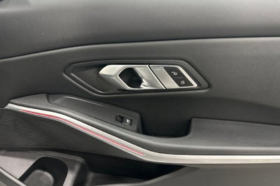 2023 BMW 3 Series 330i