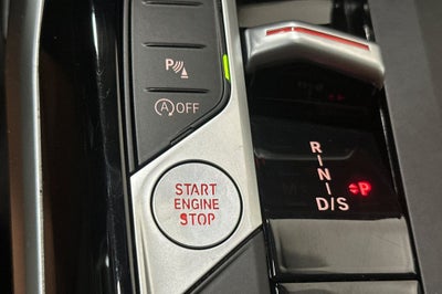 2024 BMW 3 Series 330i