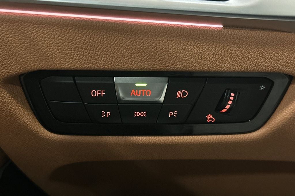 2024 BMW 3 Series 330i