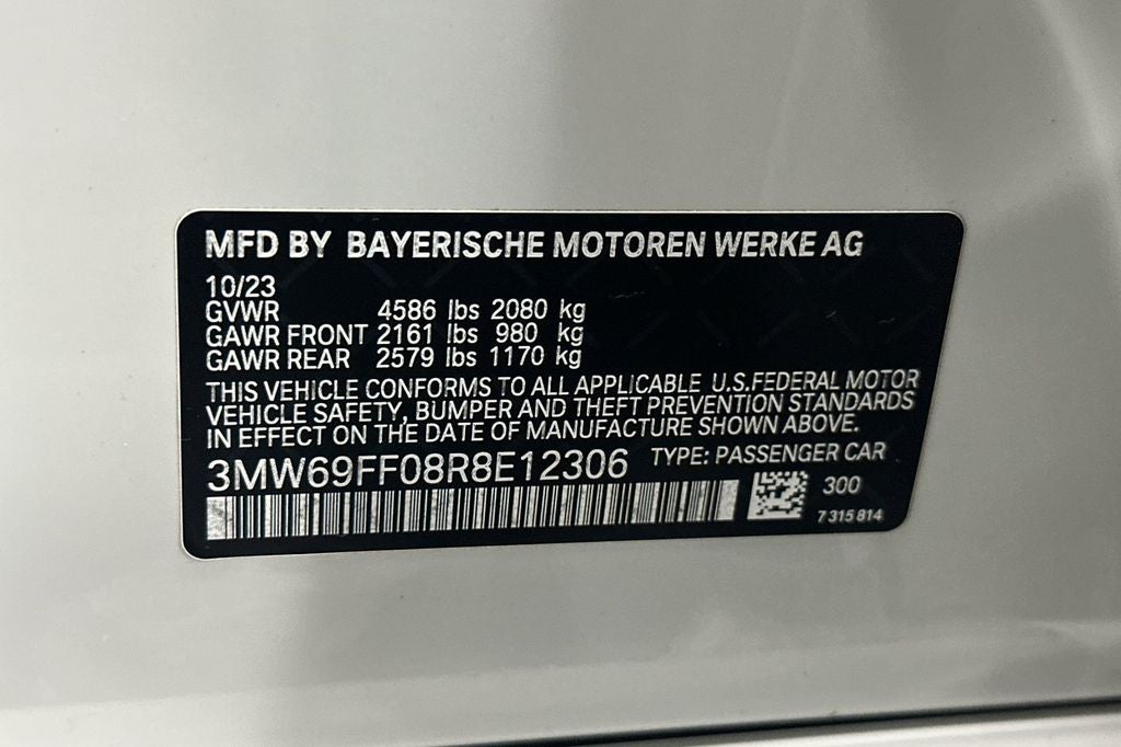 2024 BMW 3 Series 330i
