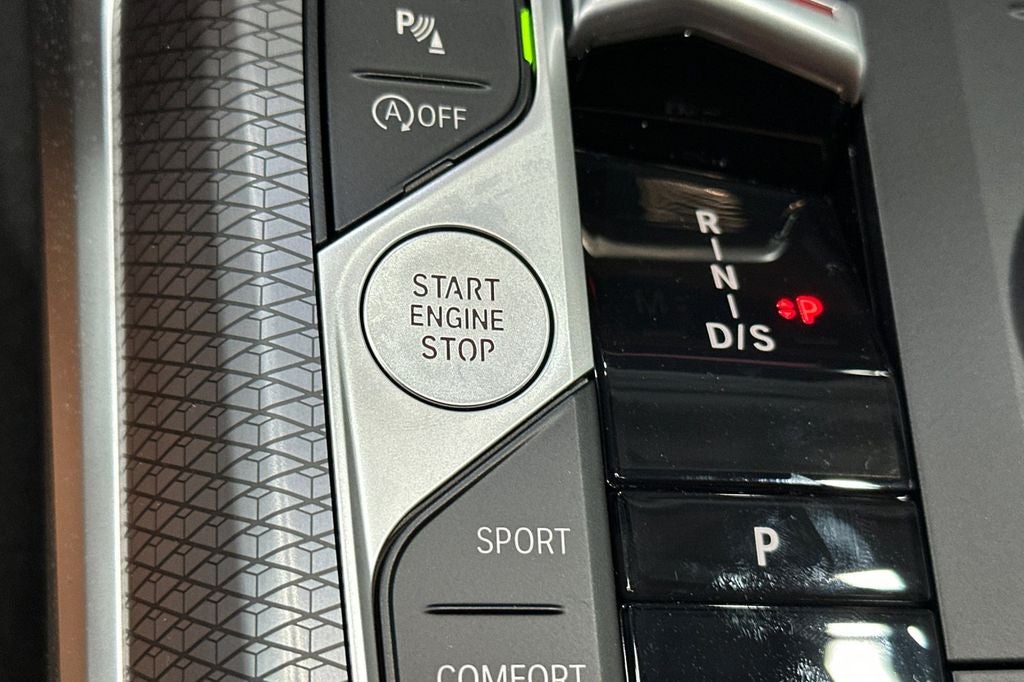 2025 BMW 3 Series M340i xDrive