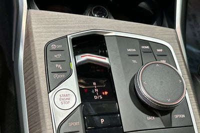 2025 BMW 3 Series 330i xDrive